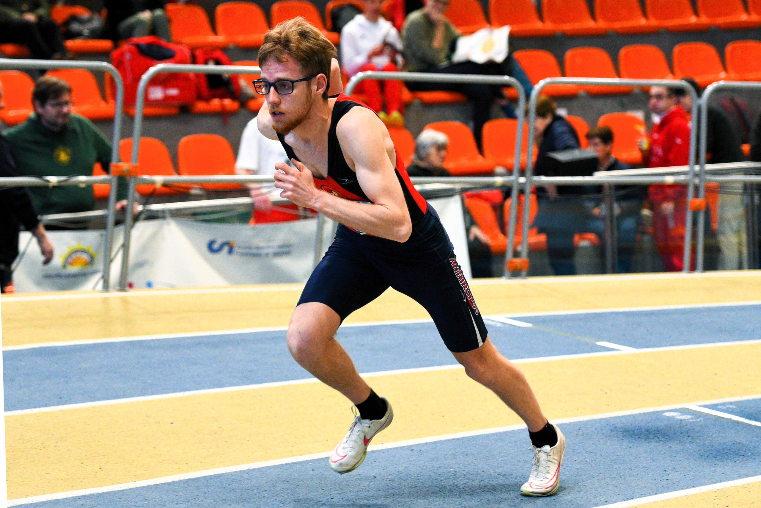 Un’oro, un’argento e un bronzo per Davide Benigni ai campionati Italiani Indoor